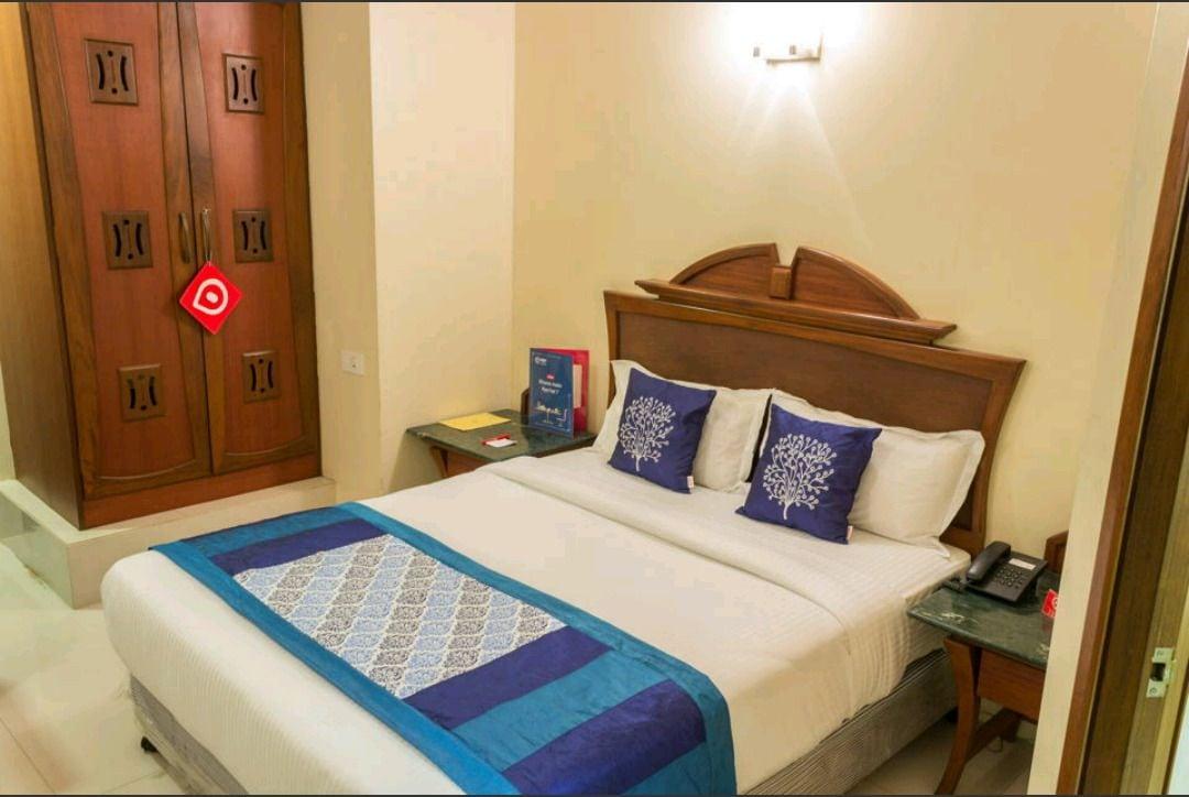 Strand Hotel, Colaba Mumbai Exterior foto
