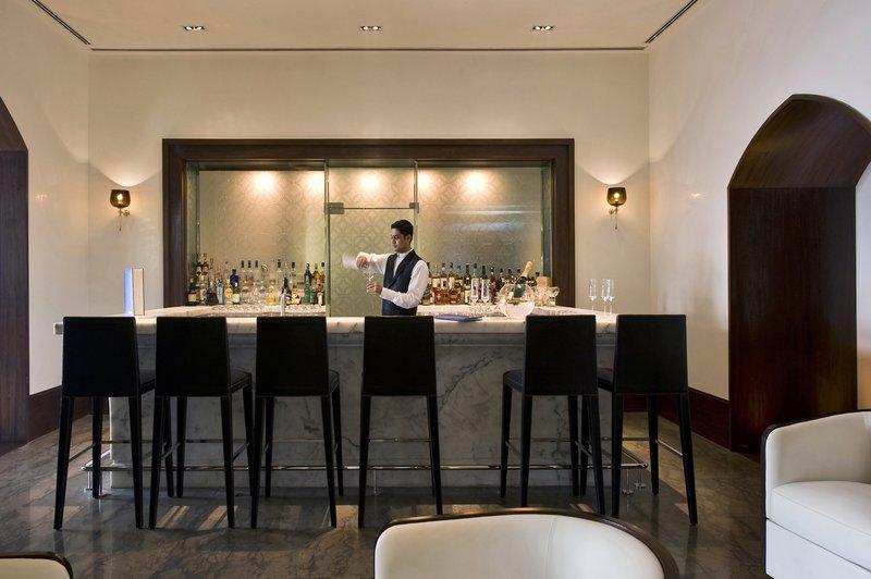 Strand Hotel, Colaba Mumbai Restaurant foto