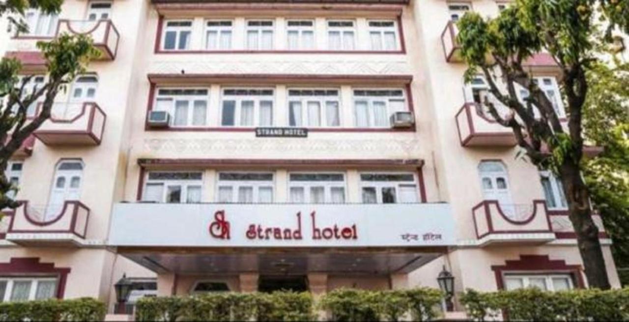Strand Hotel, Colaba Mumbai Exterior foto